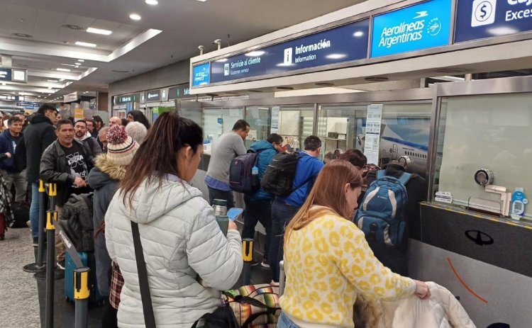 Paro de pilotos de Aerolíneas Argentinas