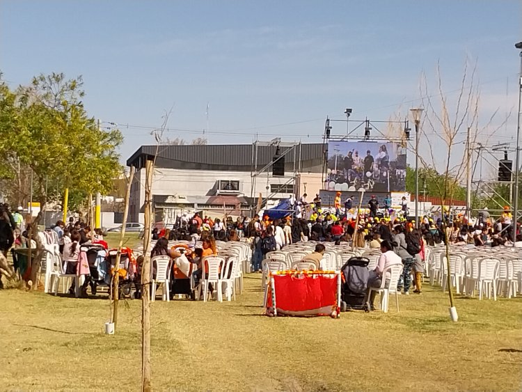 Cientos de familias festejaron el  Día del Niño en Capital
