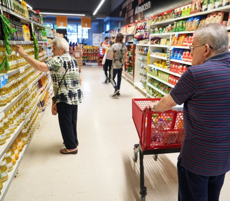 Cayeron un 17,2% las ventas en supermercados durante agosto