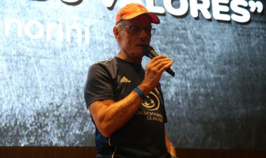 Fernando Signorini dio una master class en San Juan