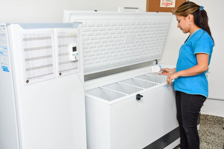 Comenzó la distribución de los refrigeradores de vacunas en toda la provincia