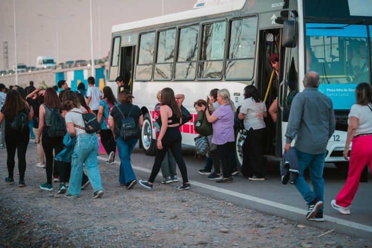 30 mil sanjuaninos usaron los colectivos gratuitos para ir a la FNS