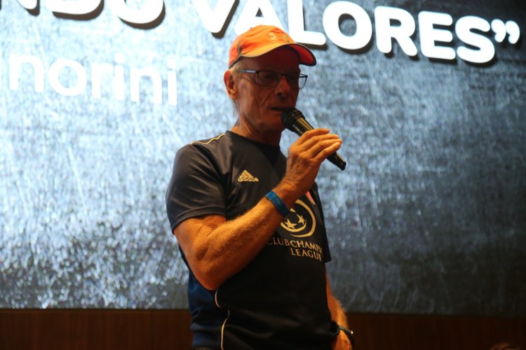 Fernando Signorini dio una master class en San Juan