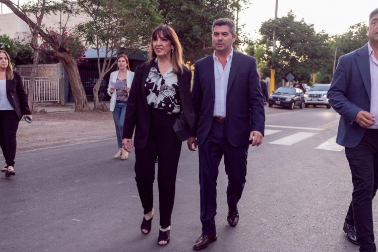 Inauguraron la repavimentación de calle Sargento Cabral en Capital y anunciaron más obras en otras arterias