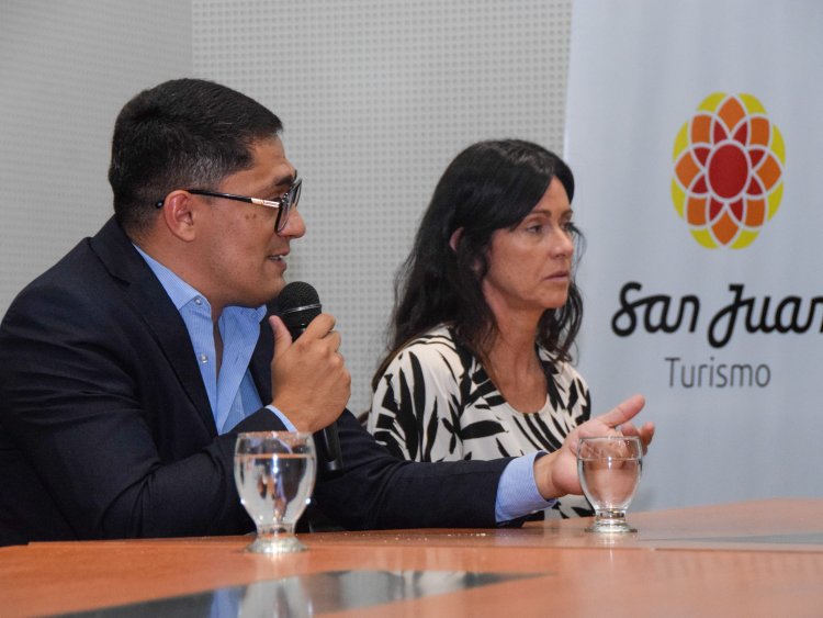 Capacitan a la Policía en turismo para mejorar la atención a los visitantes