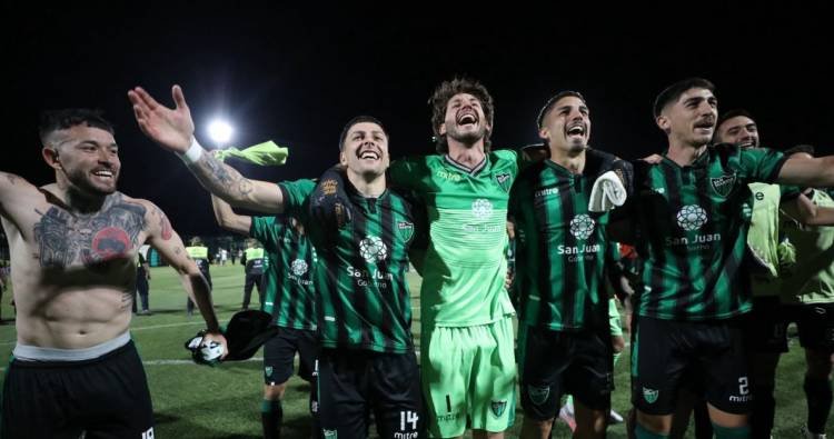 San Martín de San Juan sufrió pero avanzó a semifinales