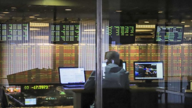 El riesgo país va camino de perforar el piso de los 700 puntos