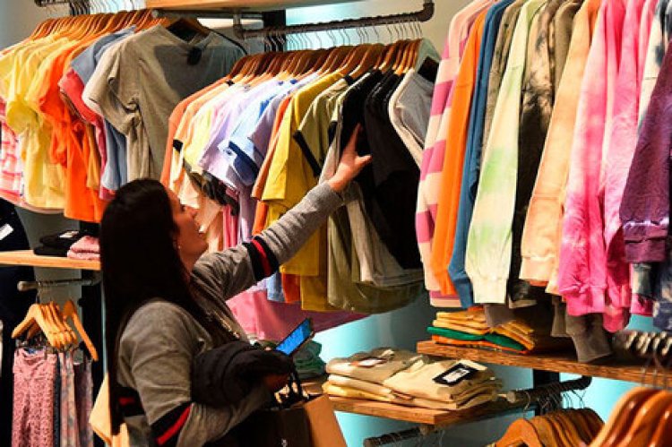 La ropa es un 35% más cara en la Argentina que en el exterior