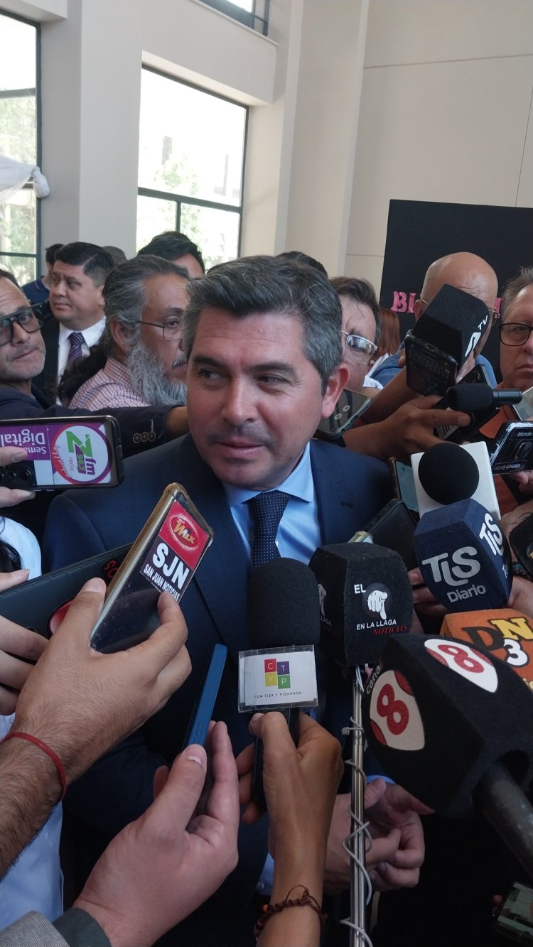 Orrego se ubica en el ranking de los 8 mejores gobernadores