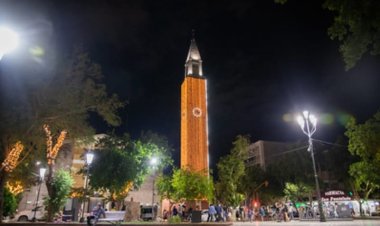 La Ciudad se viste de fiesta con luces y colores