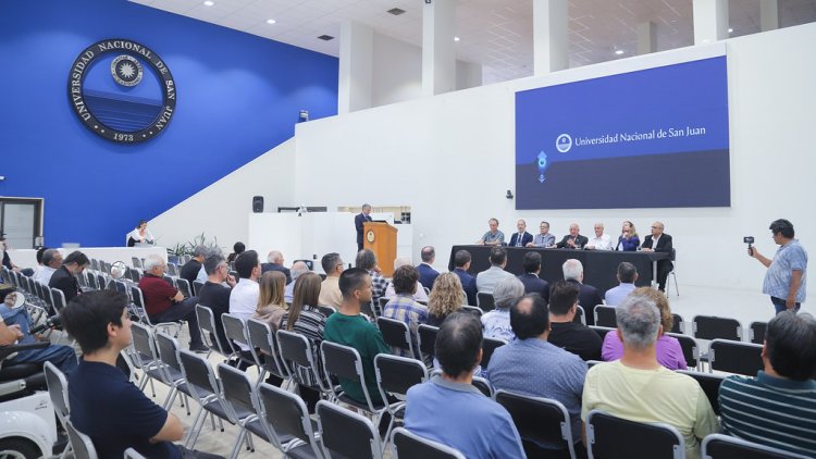 Presentaron el material que reemplazaría al asfalto en pavimentos