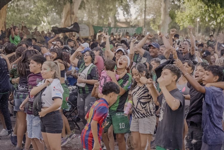 Con San Martin en primera estalló la plaza