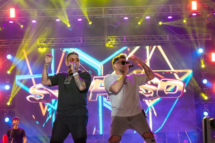 Una multitud vibró en el gran cierre de la Fiesta de Santa Bárbara