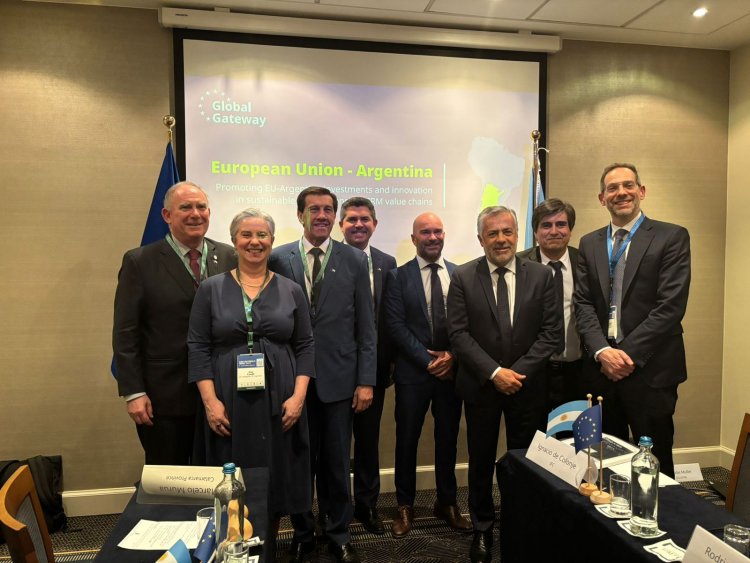 Orrego se reunió con instituciones financieras de la Unión Europea