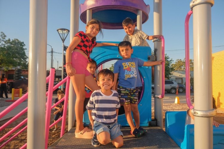 Chimbas celebró sus 111 años con la inauguración de una nueva plaza y playón para la histórica Villa El Salvador   