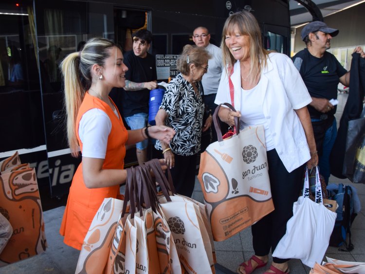 San Juan mejora conectividad para el turismo con la nueva conexión terrestre Posadas-Córdoba-San Juan
