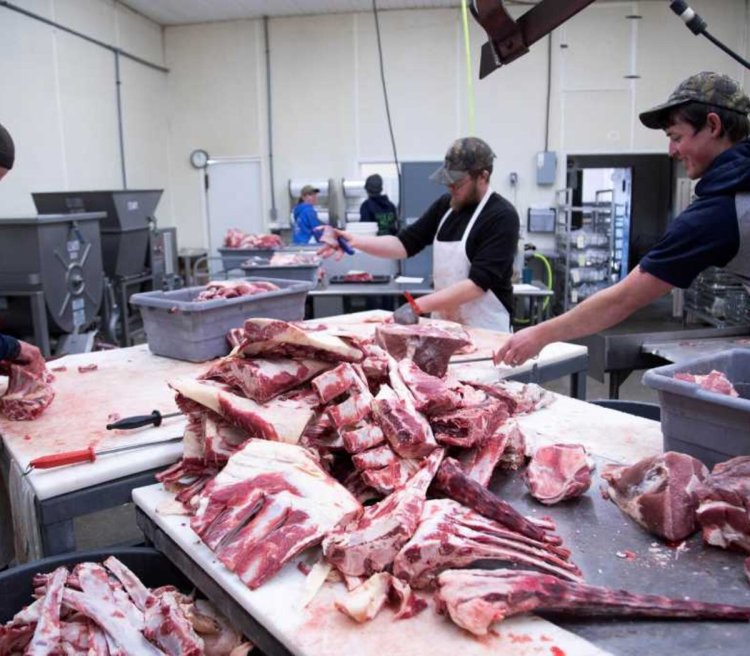 En un año, el consumo de carne cayó 12%