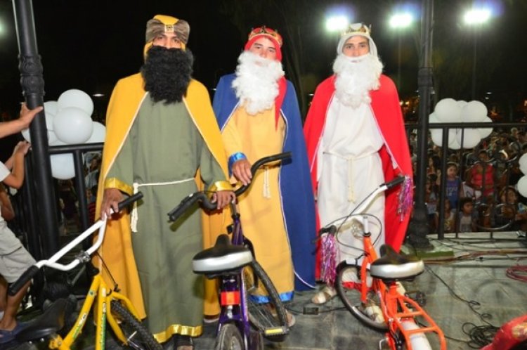 Los Reyes Magos llegan a Rivadavia