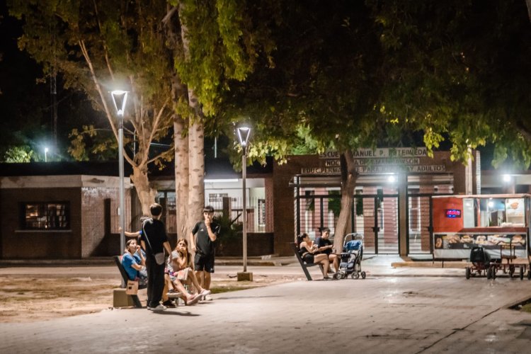 Romina Rosas inauguró obras de remodelación de la plaza 11 de Septiembre