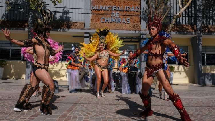 El Carnaval de Chimbas vuelve a desplegar su magia