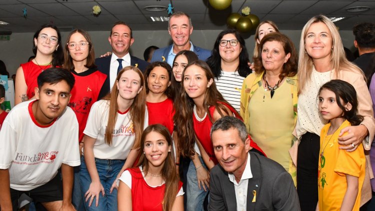 Suelta de Globos en el Día mundial de la lucha contra el cáncer infantil