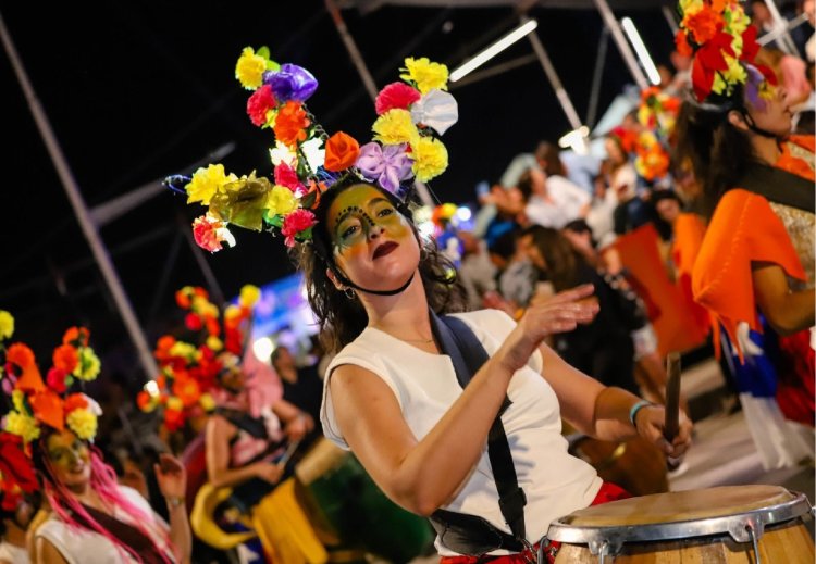 Todo listo para vivir el carnaval en el Teatro del Bicentenario