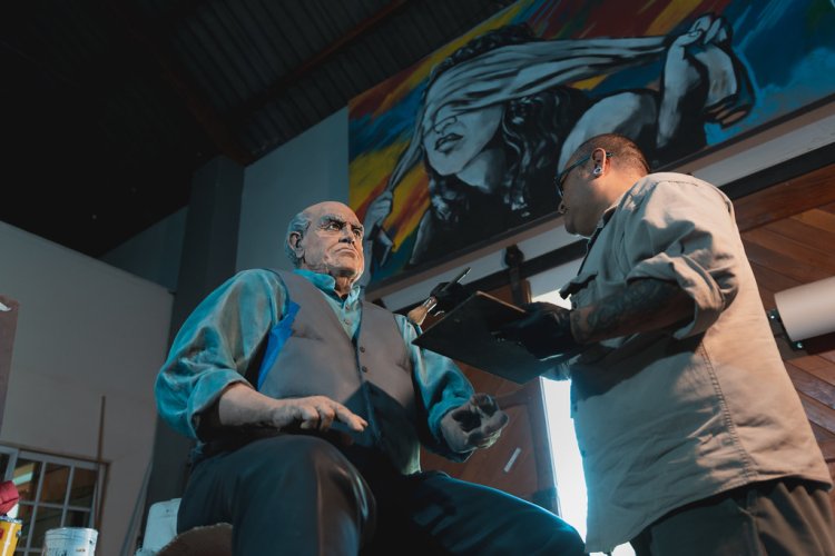 Finalizó la restauración de la estatua de Domingo Faustino Sarmiento