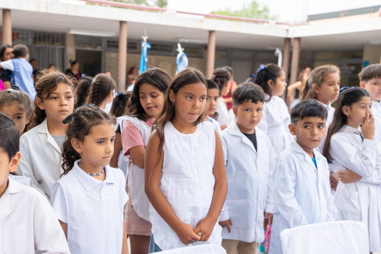 Educación dio inicio al año lectivo 2025