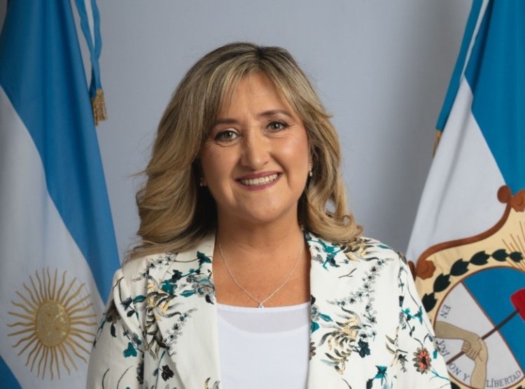 Silvia Fuentes confirmó que se descontará el día a los docentes que realicen paro el 5 de marzo