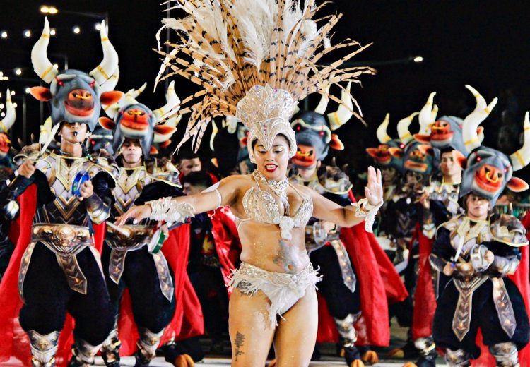 Más de 15.000 personas disfrutaron de la primera noche del Carnaval de Chimbas, el Carnaval de San Juan 