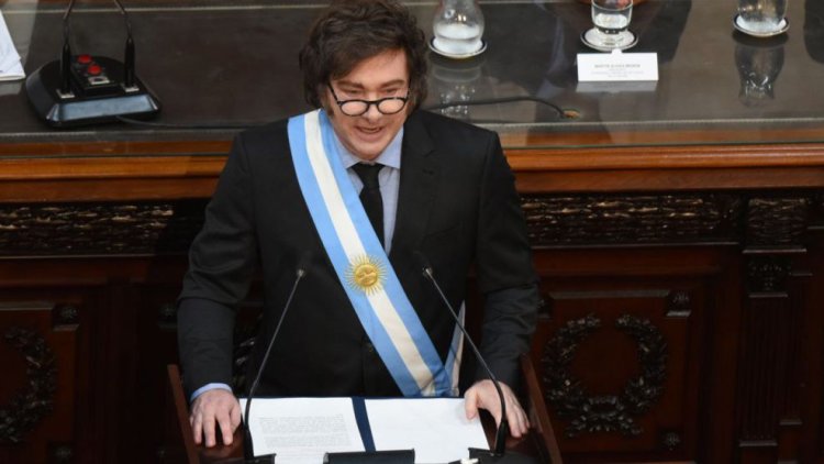 La imagen del Gobierno cae por cuarto mes consecutivo