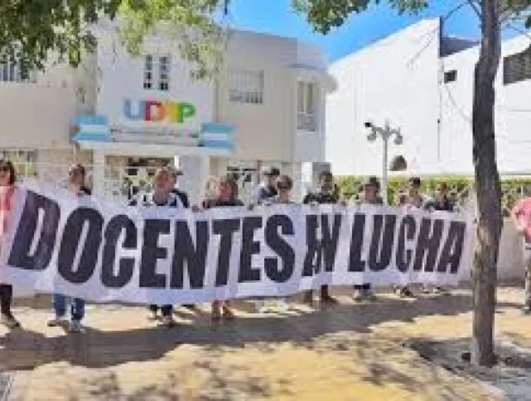 Los tres gremios docentes de la provincia adhieren al paro nacional de la CGT