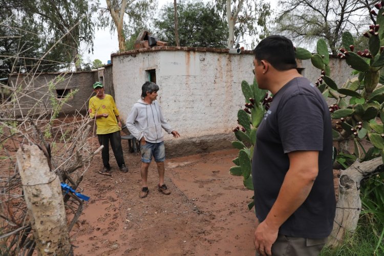 Jachal asistió a vecinos damnificados por las lluvias
