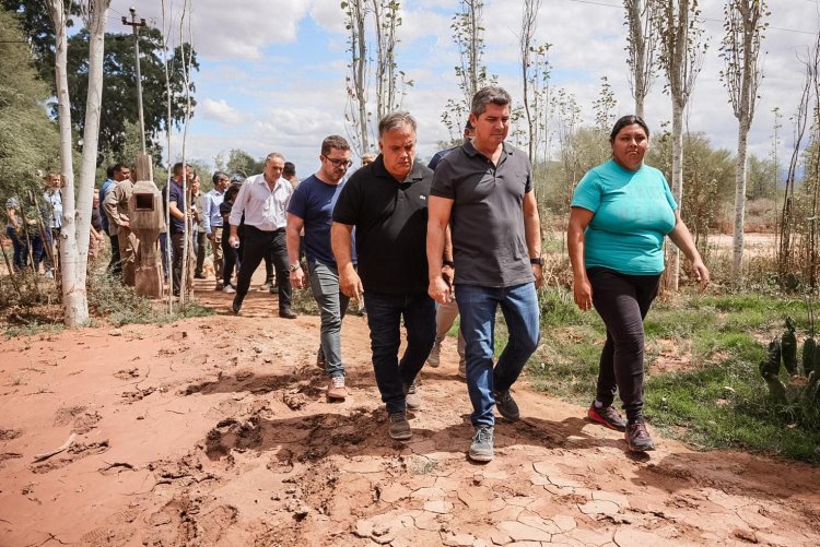 El gobernador Orrego recorrió las zonas afectadas por el temporal en Jáchal