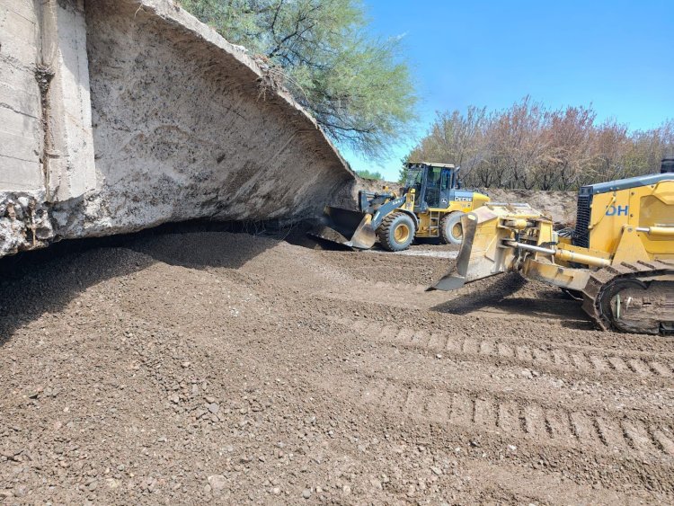 Hidráulica despeja cauces y repara obras dañadas por las crecientes
