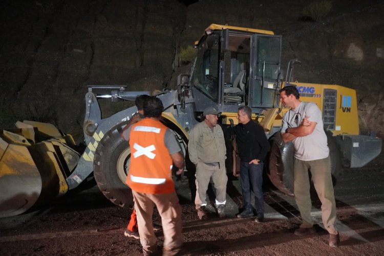 El ministro de Familia y Desarrollo Humano asistió a los afectados por el temporal en Calingasta