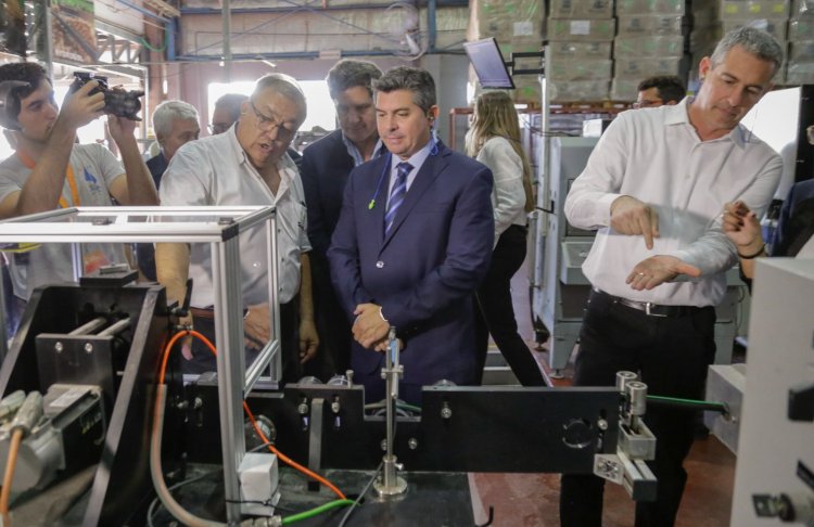 El Gobernador Orrego participó del lanzamiento de una nueva línea de producción de Rivulis Argentina