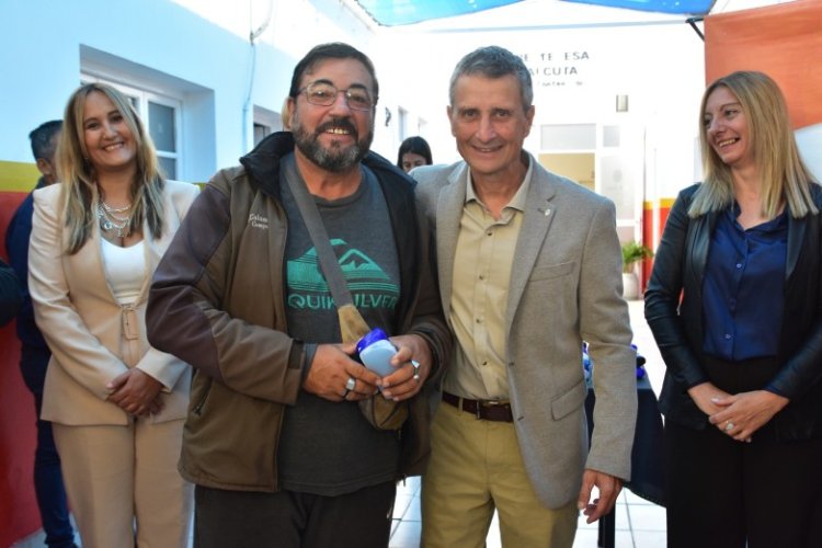 Más de 50 personas en situación de calle recibieron anteojos