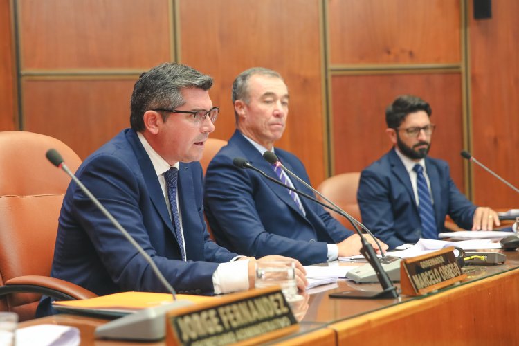 El gobernador Orrego en la Apertura de Sesiones anunció el boleto GRATUITO para estudiantes y docentes