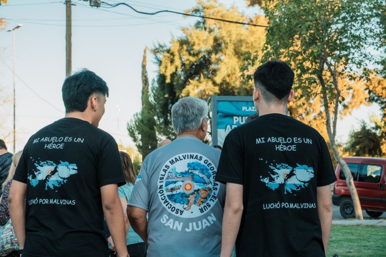 Rawson conmemoró el Día de las Malvinas con un emotivo acto de homenaje