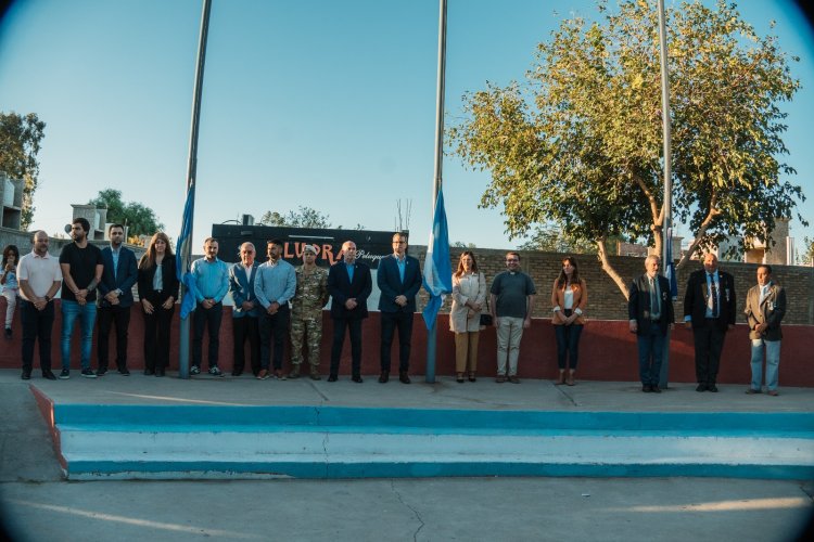 Rawson conmemoró el Día de las Malvinas con un emotivo acto de homenaje