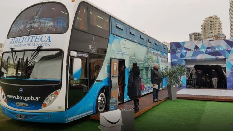 El Bibliomóvil del Congreso de la Nación llega a San Juan con grandes propuestas