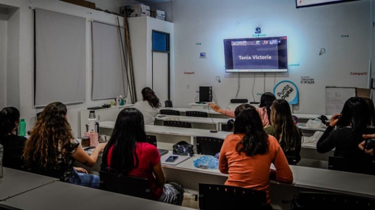 Más de 200 alumnos cursan tecnicaturas de la UCC en departamentos mineros
