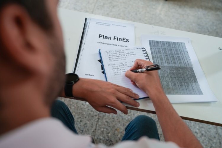 Inicia la preinscripción de la línea Deudores de Materias en el Plan FinEs