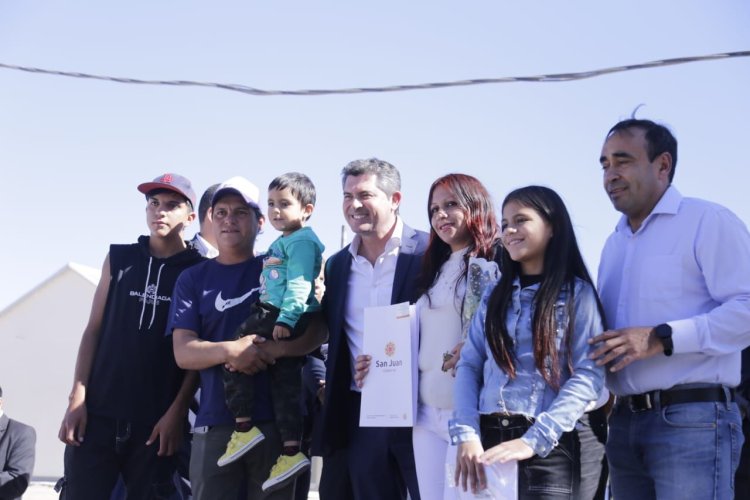 Familias de Iglesia cumplieron el sueño de la casa propia