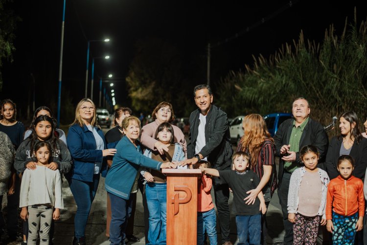 El alumbrado público llegó a un sector importante de Pocito