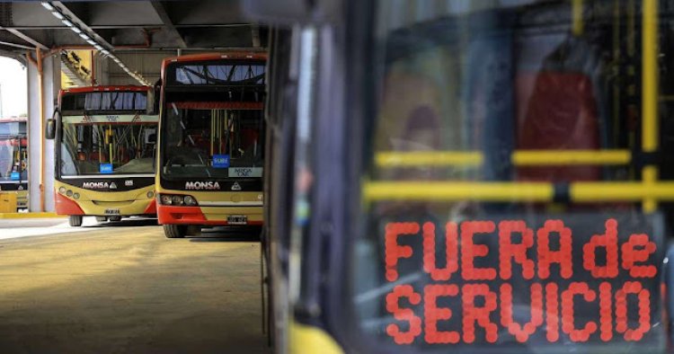 La UTA anunció un paro de colectivos que afectará también a los de media distancia