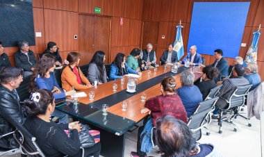 El Vicegobernador encabezó una reunión con integrantes de la comunidad de Mogna
