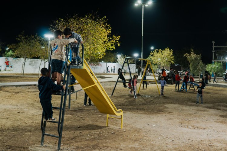 Vecinos del Barrio Cooperativa Laprida ya tienen la plaza totalmente renovada