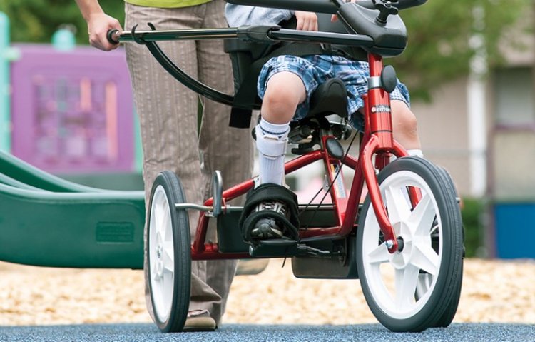 Entregan manociclos y tricicletas una herramienta clave para la inclusión laboral